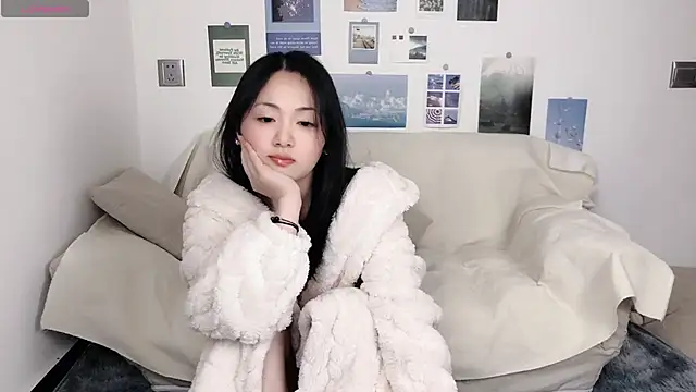 LiLiYbaby online show from 12-30-24, 02:08
