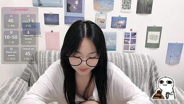 LiLiYbaby online show from 09-20-25, 06:25