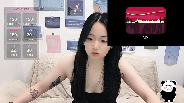 LiLiYbaby online show from 10-31-25, 06:25