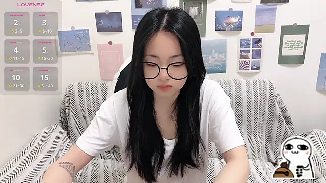 LiLiYbaby online show from 04-29-26, 06:39