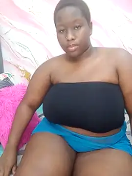 Snapshot of MelaninBear chatting on 06-14-26, 02:19 MelaninBear online show from 06-14-26, 02:19