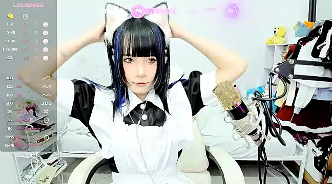 Snapshot of RassieRaph chatting on 12-30-24, 03:57 RassieRaph online show from 12-30-24, 03:57