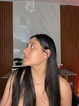floriamANDjazmin online show from 05-07-26, 07:52