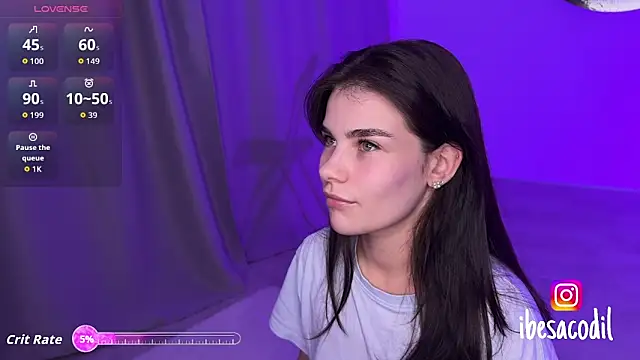 Snapshot of adriana_allien chatting on 11-15-25, 09:11 adriana allien online show from 11-15-25, 09:11