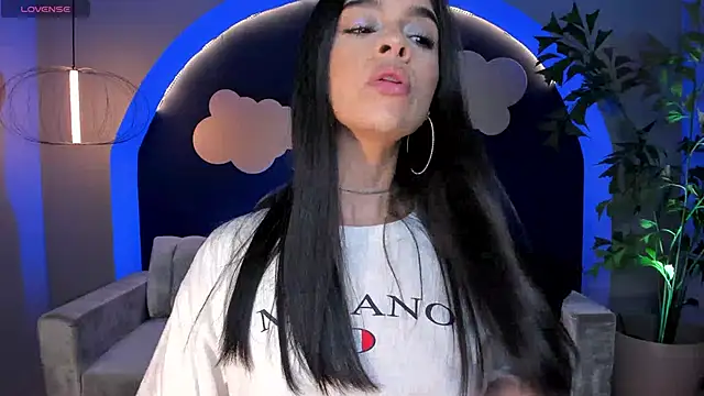 Snapshot of AlanaCraft chatting on 02-27-25, 03:58 AlanaCraft online show from 02-27-25, 03:58