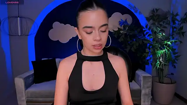 Snapshot of AlanaCraft chatting on 03-01-25, 03:43 AlanaCraft online show from 03-01-25, 03:43