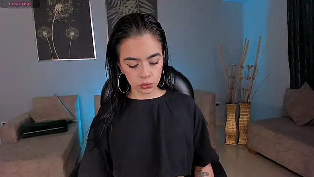 Snapshot of AlanaCraft chatting on 03-16-25, 03:58 AlanaCraft online show from 03-16-25, 03:58