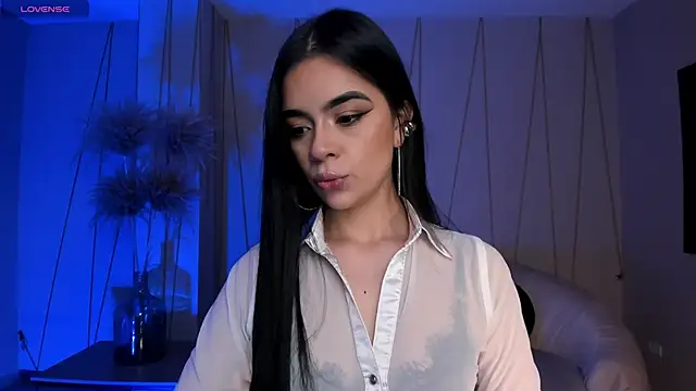 Snapshot of AlanaCraft chatting on 03-19-25, 03:20 AlanaCraft online show from 03-19-25, 03:20
