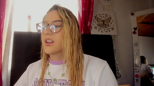 miss julietaa online show from 01-14-26, 04:12