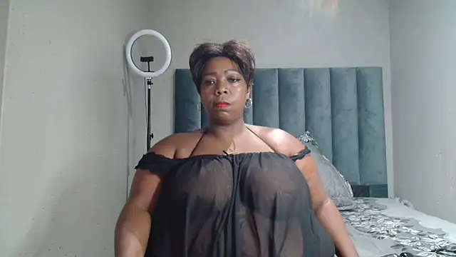 Snapshot of BustyWendyXXX47 chatting on 02-17-25, 07:04 BustyWendyXXX47 online show from 02-17-25, 07:04
