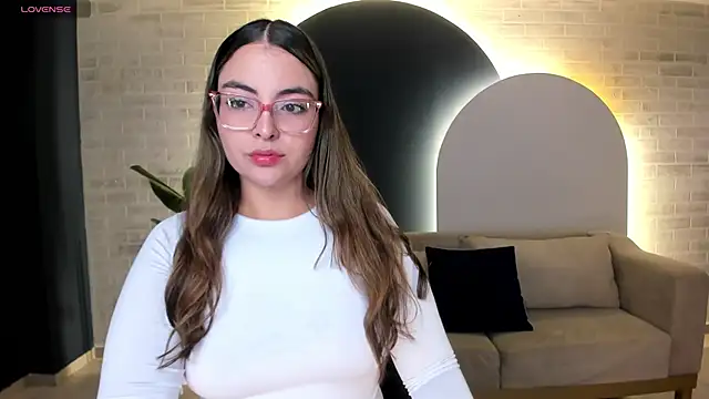 AllisonRogersX online show from 05-08-26, 10:31