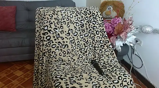 Snapshot of _melisaa_ chatting on 02-11-25, 01:30 melisaa online show from 02-11-25, 01:30