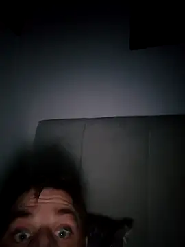 Snapshot of curiously-bi37 chatting on 01-06-26, 02:15 curiously-bi37 online show from 01-06-26, 02:15