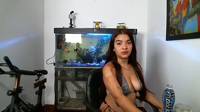 Snapshot of JacobandChloee chatting on 01-25-25, 07:06 JacobandChloee online show from 01-25-25, 07:06