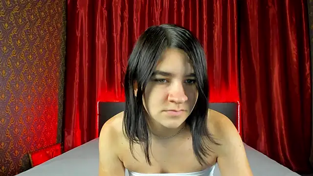 Snapshot of _Polly_Love_ chatting on 10-03-25, 06:10 Polly Love online show from 10-03-25, 06:10