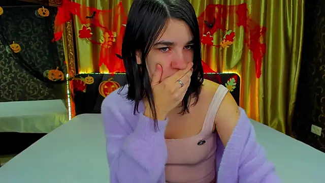 Snapshot of _Polly_Love_ chatting on 11-02-25, 07:11 Polly Love online show from 11-02-25, 07:11