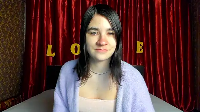  Polly Love  online show from 02-06-26, 07:34