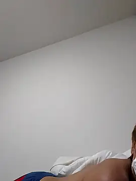 Snapshot of majak chatting on 01-20-25, 03:28 majak online show from 01-20-25, 03:28