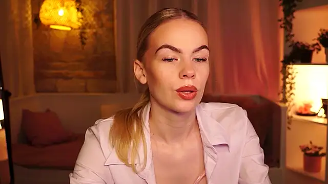 sn0w barbie online show from 09-09-25, 08:36