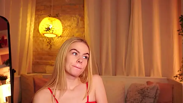 sn0w barbie online show from 10-21-25, 08:37