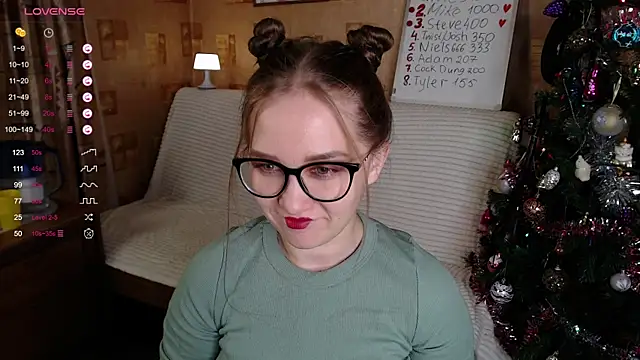 Miatiny online show from 12-25-24, 01:09