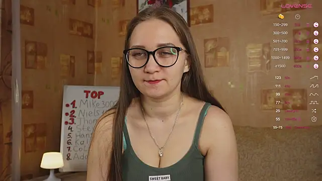 Miatiny online show from 01-31-25, 02:39