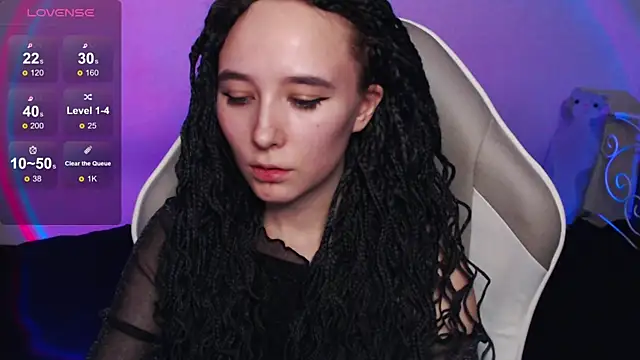 Snapshot of Robin_yourss chatting on 02-03-25, 02:13 Robin yourss online show from 02-03-25, 02:13