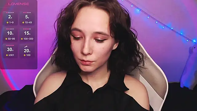 Snapshot of Robin_yourss chatting on 03-06-25, 08:05 Robin yourss online show from 03-06-25, 08:05