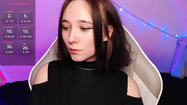 Snapshot of Robin_yourss chatting on 03-08-25, 04:06 Robin yourss online show from 03-08-25, 04:06