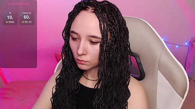 Snapshot of Robin_yourss chatting on 03-22-25, 10:17 Robin yourss online show from 03-22-25, 10:17