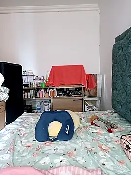 KimPielCanela online show from 02-27-25, 06:09
