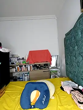 KimPielCanela online show from 03-01-25, 11:04