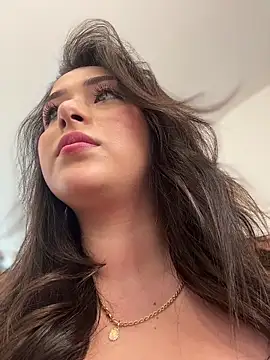 KateJonhson online show from 12-16-25, 08:58