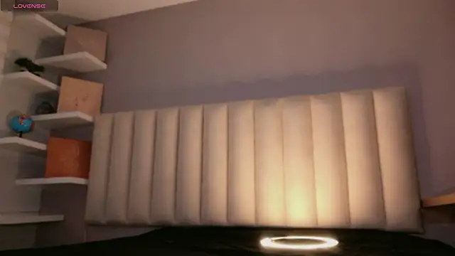 Megan mooree  online show from 05-07-26, 12:43