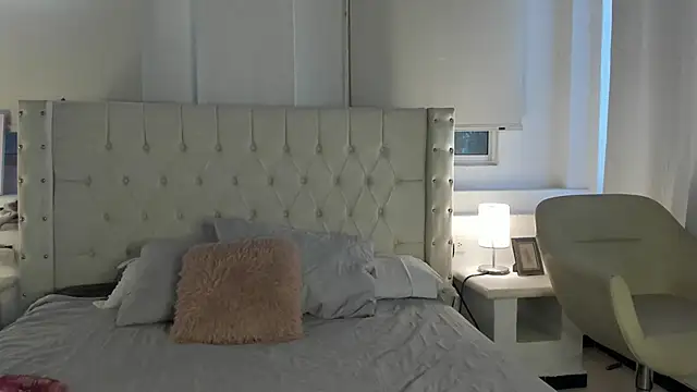 Gabycutee online show from 01-19-25, 11:00