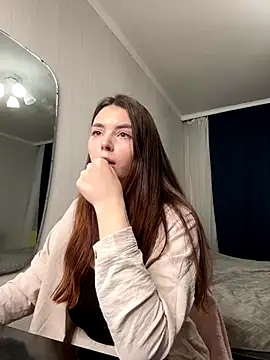 peaachybabe   online show from 12-04-24, 11:35