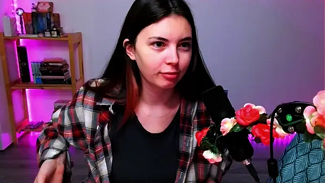 Snapshot of peaachybabe__ chatting on 10-01-25, 07:20 peaachybabe online show from 10-01-25, 07:20