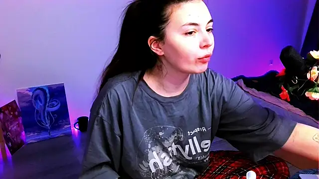 Snapshot of peaachybabe__ chatting on 11-10-25, 03:11 peaachybabe online show from 11-10-25, 03:11