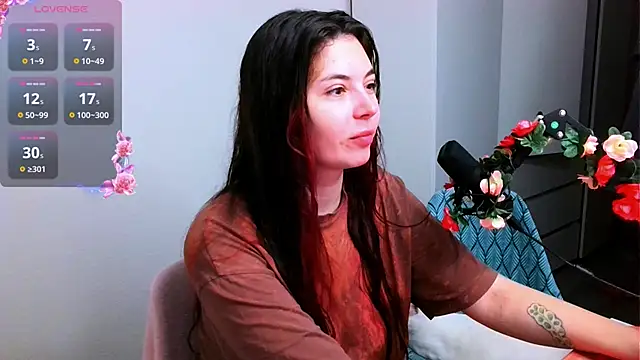 Snapshot of peaachybabe__ chatting on 11-15-25, 11:10 peaachybabe online show from 11-15-25, 11:10