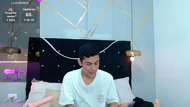 Oliver king sex online show from 01-07-25, 04:05