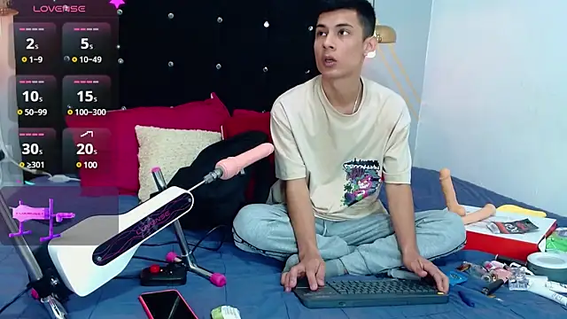 Oliver king sex online show from 01-22-25, 02:46