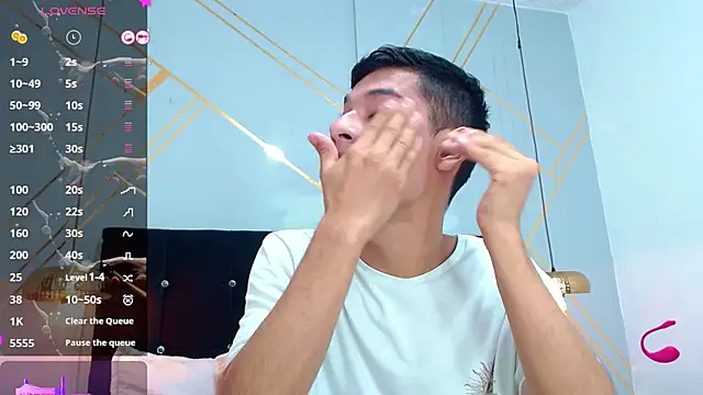 Oliver king sex online show from 02-25-25, 05:36