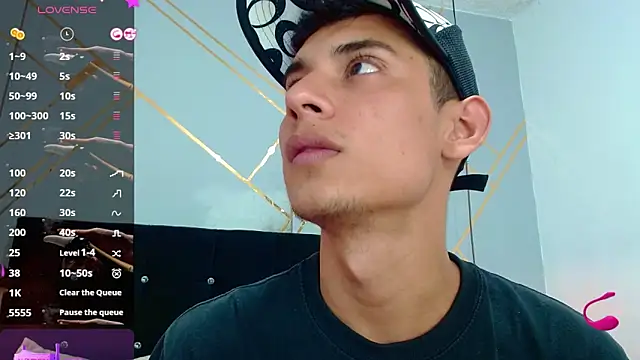 Oliver king sex online show from 02-26-25, 05:39