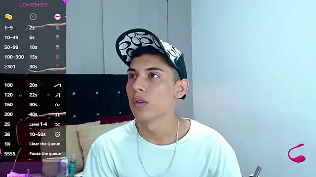 Oliver king sex online show from 03-22-25, 05:20