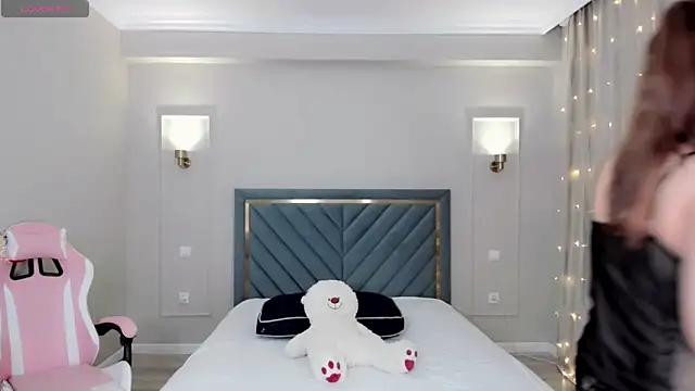 oxxx me online show from 12-27-24, 12:50