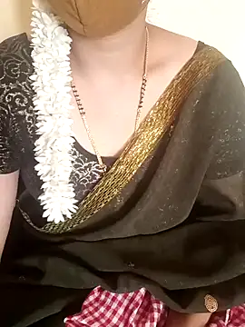 yourtamilcouple online show from 12-23-24, 04:33