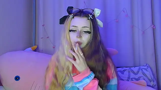 suemeow online show from 10-13-25, 11:16