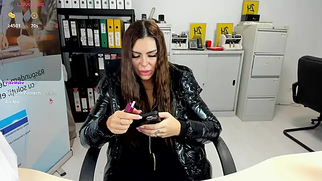 Snapshot of kilenyapatrice chatting on 01-15-25, 12:36 kilenyapatrice online show from 01-15-25, 12:36