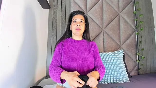 JaylaScott   online show from 02-16-26, 11:50