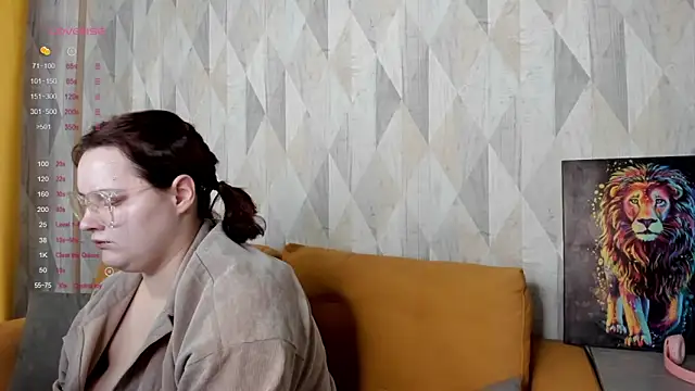 Blossom Sonya online show from 12-30-24, 12:43